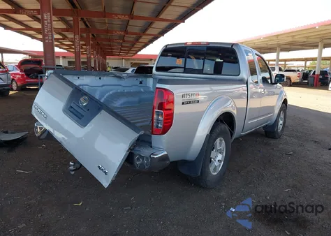 2007 Nissan Frontier Nismo Off Road из США, поврежденный, VIN 1N6AD06W47C440071